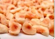 Half hazelnut kernels