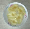 canned bartlett pear