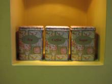 tea  tin 