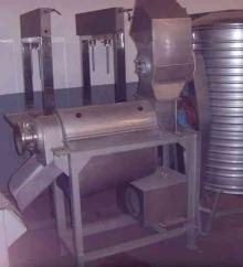 Apple crusher