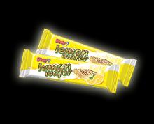WAFER YOLLI WITH CREAM LEMON AND MILK COATING