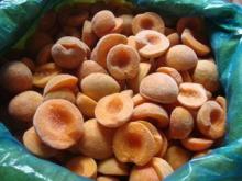  IQF  apricot halves