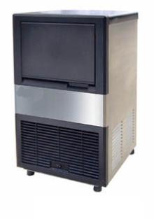  Water  spray type cube ice  maker 
