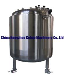 Storage tank with load cell weighing