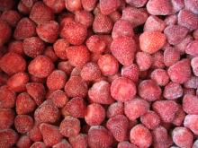 organic IQF strawberry