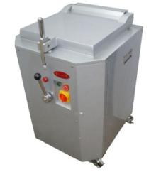 Hydraulic dough divider