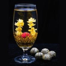 Blossoming tea with Jasmine Amaranth