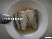 canned sardin