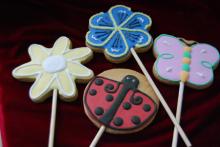  Hand   Decorated   Cookies 