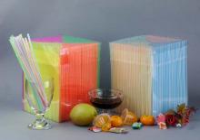 drinking straws