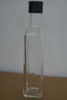Square olive oil glass bottle