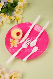  Plastic  Dinnerware