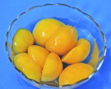 canned peach halves at low price24/425g 12/820g 6/3000g