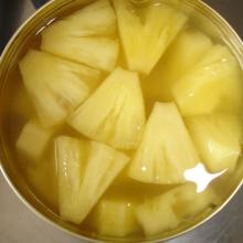 canned pineapple chunks