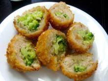 Broccoli meat bread powder