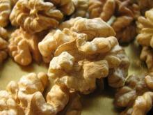 Walnut Kernels