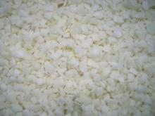 Frozen onion dices