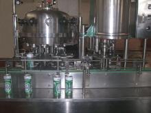 Can sealing machine