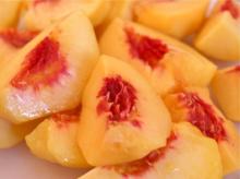 Peach juice puree