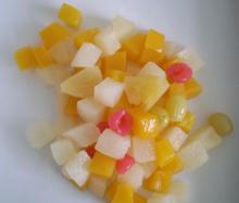 canned fruit cocktail