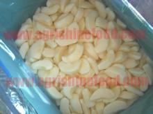 IQF apple or  frozen  apple