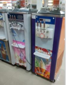 Soft serve desktop ice cream making or maker machine