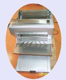 Europe Type Bread Slicer MOQ-31