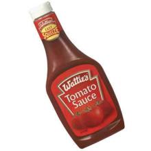 Tomato Sauce in Plastic bottle