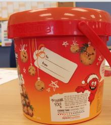 Confectionery Buckets ,smart shape ,with handle and lid