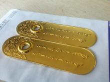 gold plated wine label,custom bottle packaging label
