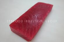 FRESH CHILLED HAND CUT TUNA SAKU