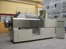 Food extruder