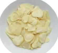 dehydrated garlic flakse