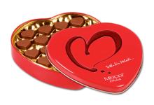  HEART   TIN  BOX