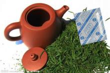 Oxygen absorber for tea