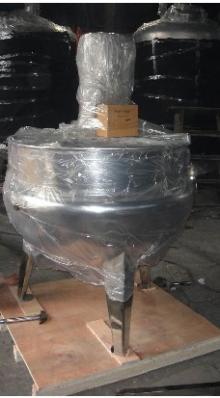 Electricity jacket boiler with mixer