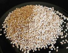 Sesame Seeds (White)