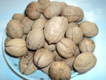 Walnuts and Walnut Kernels