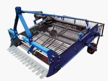 Peanut or potato  harvest er digger machine