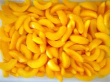 Canned peach slice in light syrup