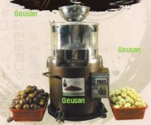 maron peeling machine