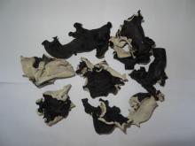 dried black fungus