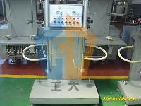 Keg filling machine