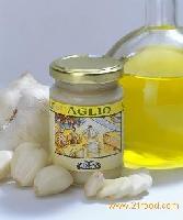 Garlic puree