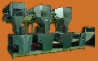 Compound tablet pressing machine