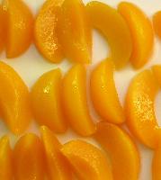  canned  yellow  peach e  slices  in syrup