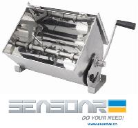  Meat   mixer 