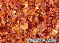 Tomato flakes
