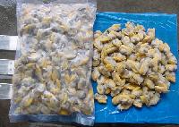  Frozen  &  Cooked   Clam   Meat 