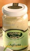  white   sauce s